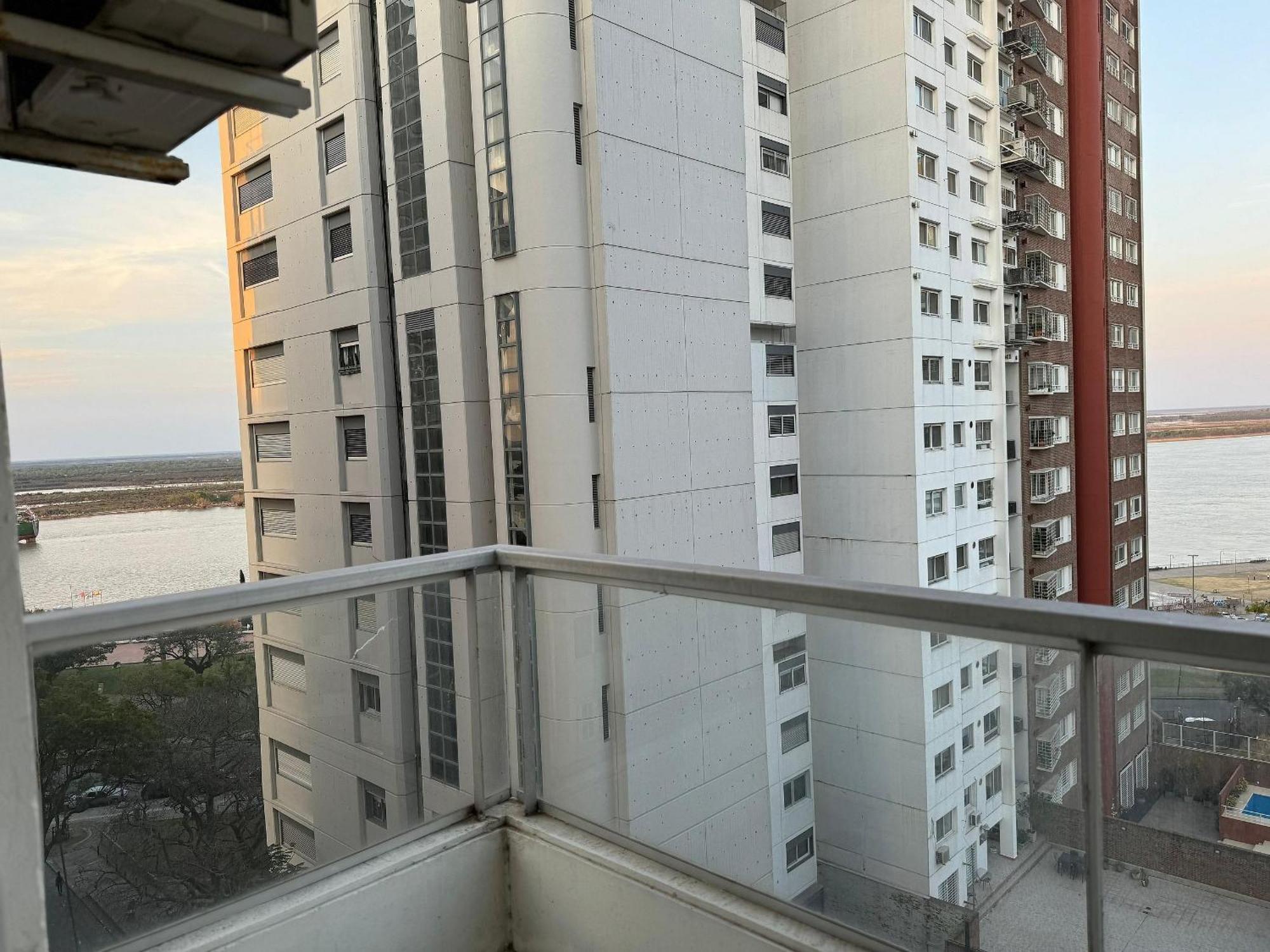 Apartment Luminoso Depto. Con Vista Al Rio Rosario
